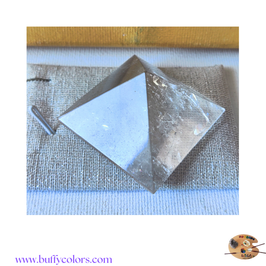 Pyramide en Cristal de Roche