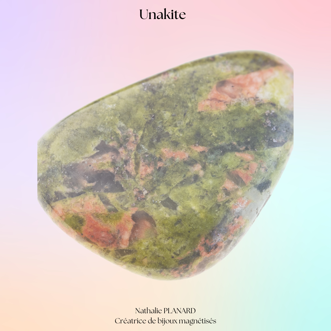 Mémento : Ukanite