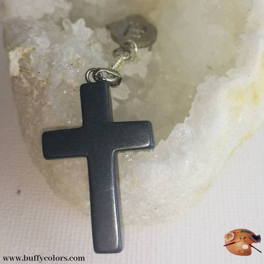 Pendentif : Croix en Hématite