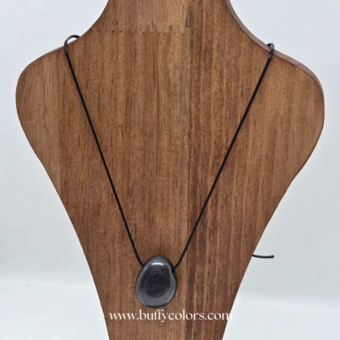 Pendentif Essence & Ancrage en Hématite