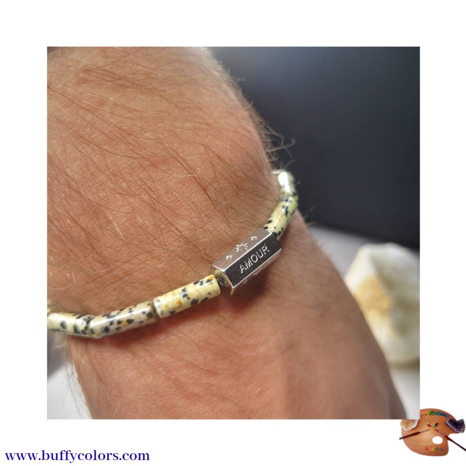 Bracelet argenté message "AMOUR" avec perles de Jaspes Dalmatien