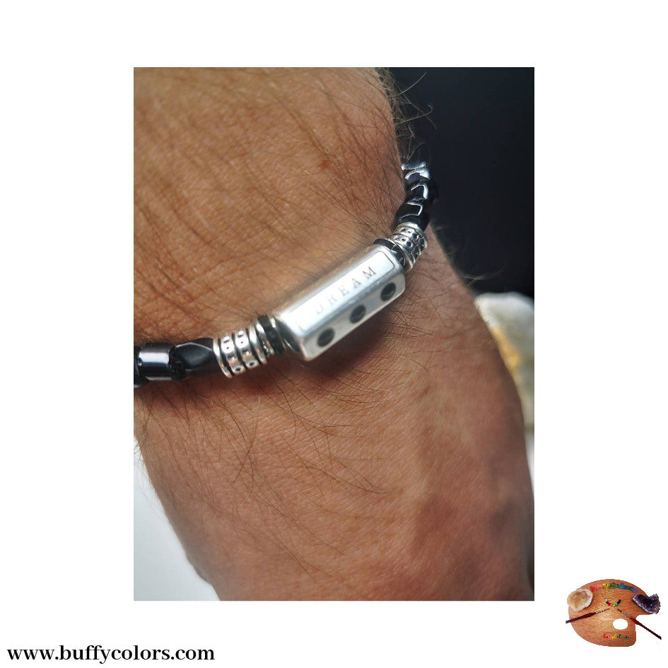 Bracelet message "Dream, Believe, Achieve" Argenté avec des perles Onyx